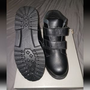 Mt Emey orthopedic working boots